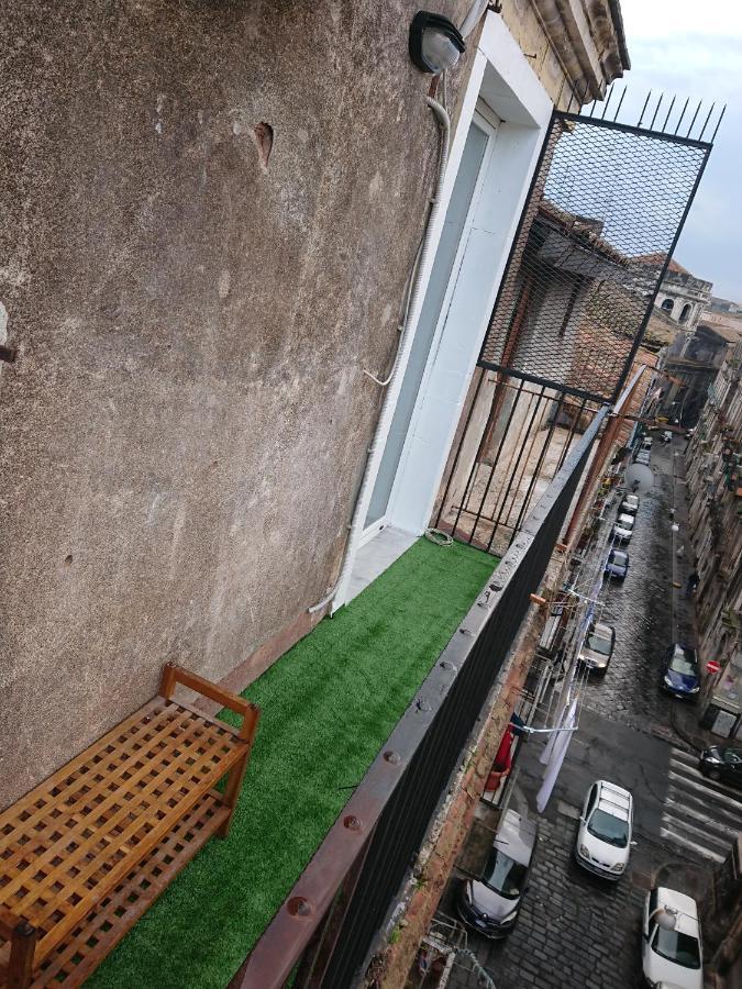 Siculi Central Apartment Катанія Екстер'єр фото