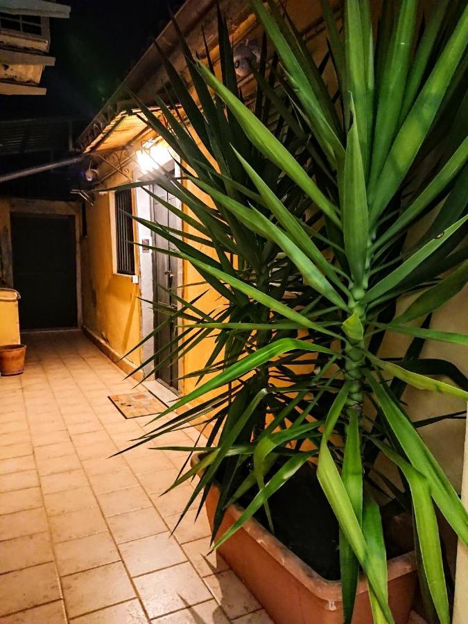 Siculi Central Apartment Катанія Екстер'єр фото