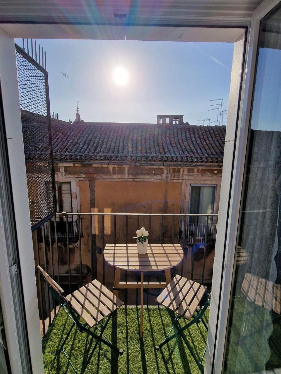 Siculi Central Apartment Катанія Екстер'єр фото
